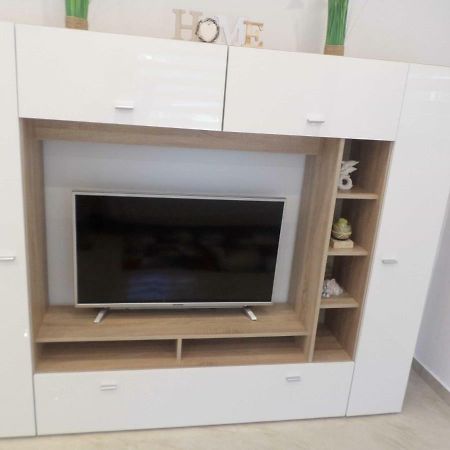 1 Zi. Apartment Naehe Flughafen/Messe Stuttgart 24H Waldenbuch Bagian luar foto