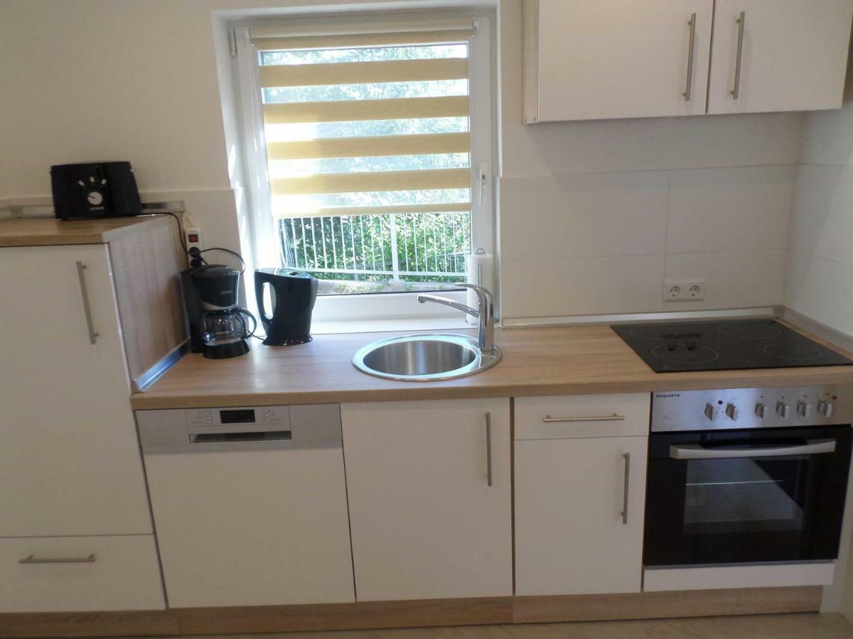 1 Zi. Apartment Naehe Flughafen/Messe Stuttgart 24H Waldenbuch Bagian luar foto